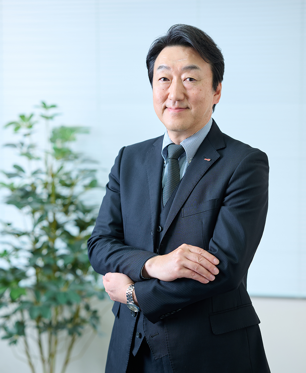 代表取締役社長の松本浩二の写真